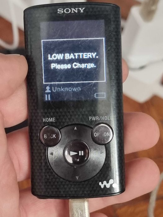 mp3 player sony walkman nwz-e384 baterie defecta