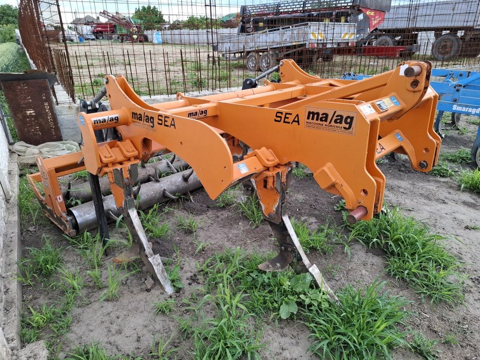 Semănătoare paioase  Scarificator Met Hardi