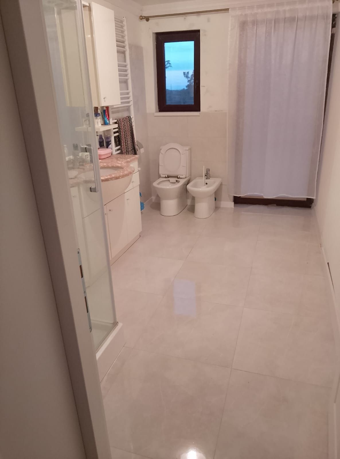 Casa de vanzare Grojdibodu Olt sau schimb cu apartament plus diferenta