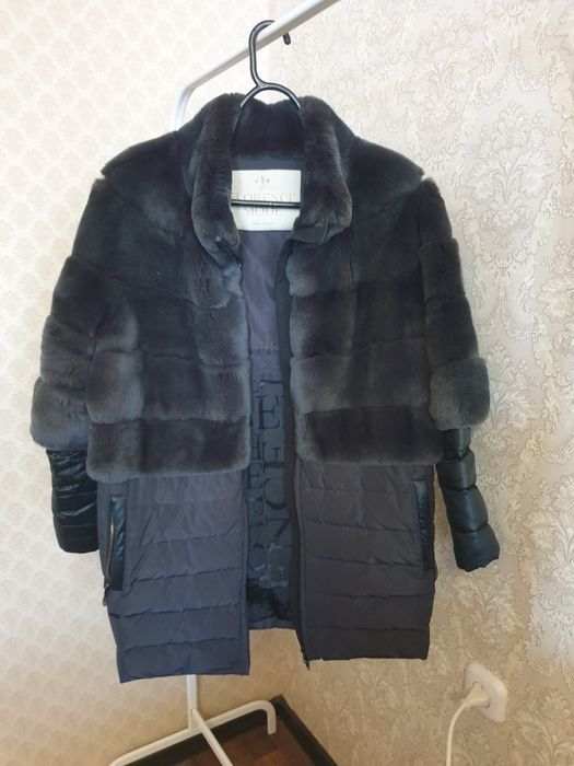 Куртка с меховыми вставками
