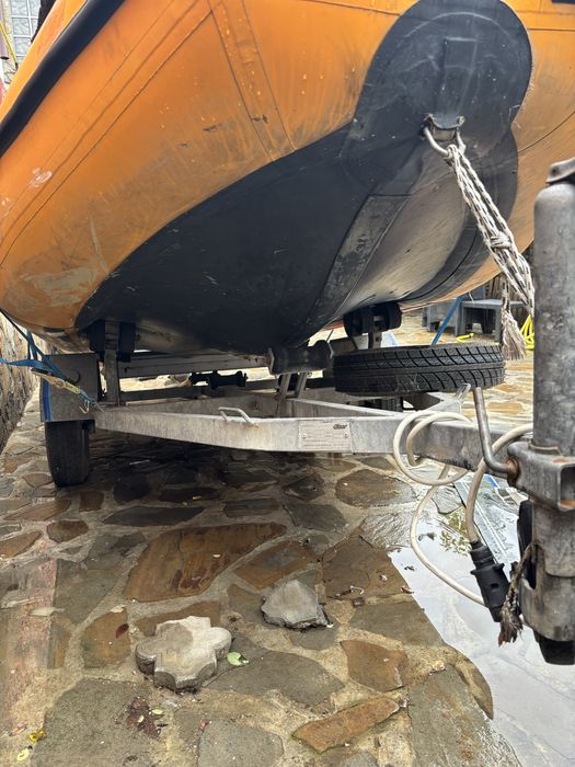Barca RIB 4,60m +motor 7,5 cp 4 timpi