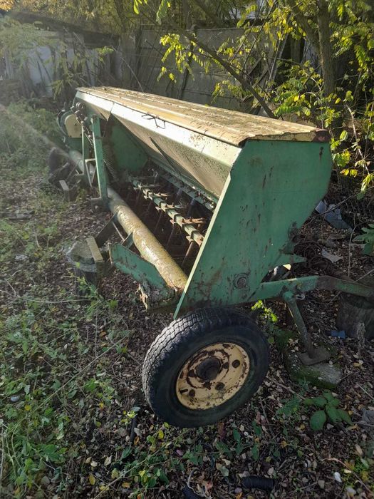 Vand utilaje agricole