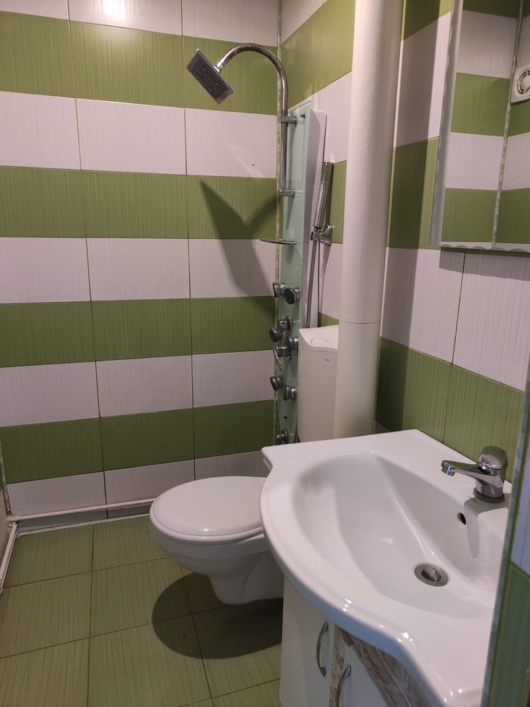 Vand apartament in Titu