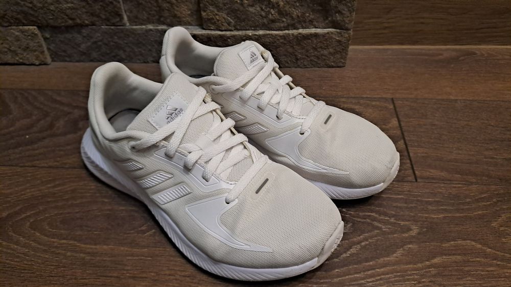 Дамски маратонки Adidas Runfalcon