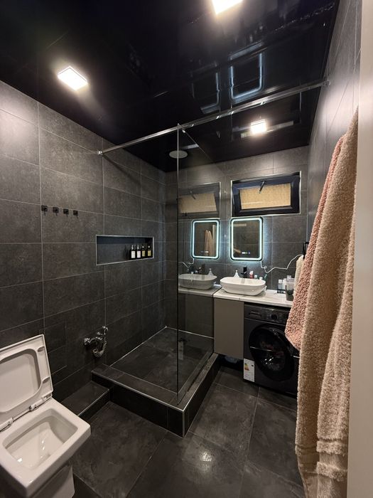 Продается квартира в отличном состоянии, в центре города (Ор - Глинка)