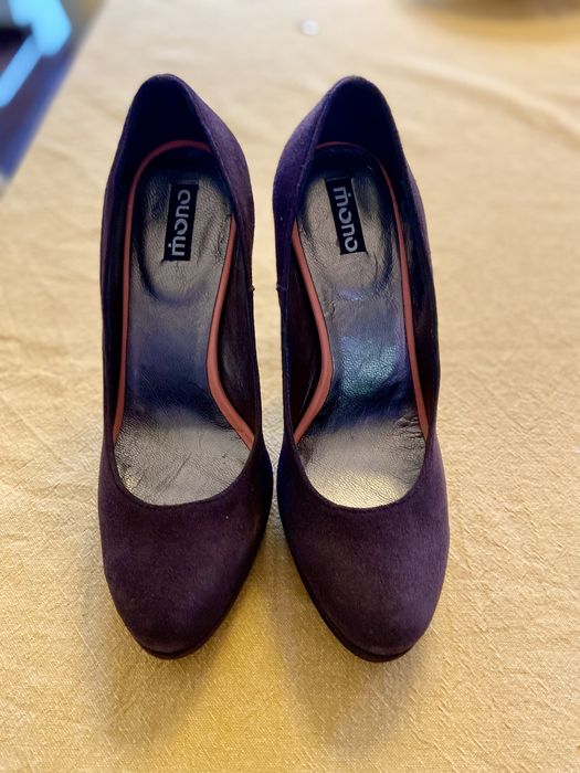 Pantofi de piele intoarsa cu toc  stiletto si platforma