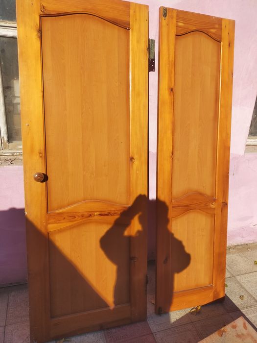 Сатылады  есіктер