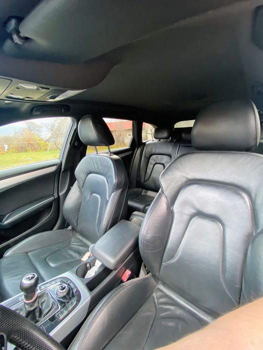 Audi a4 quattro an 2010