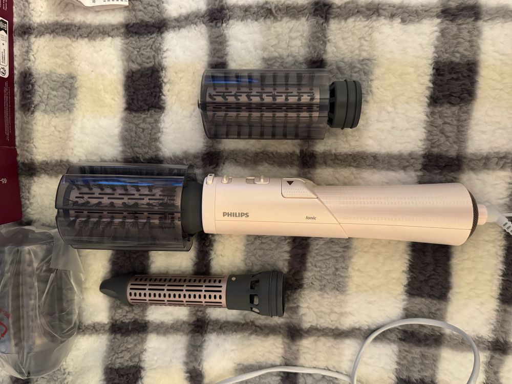 ГАРАНЦИЯ! Чисто това въртяща се четка Philips Air Style 7000
