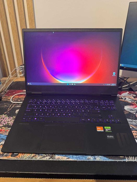 Laptop Gaming HP OMEN, AMD RYZEN 9, 32 GB RAM DDR5, RTX 4070 8GB, 1TB