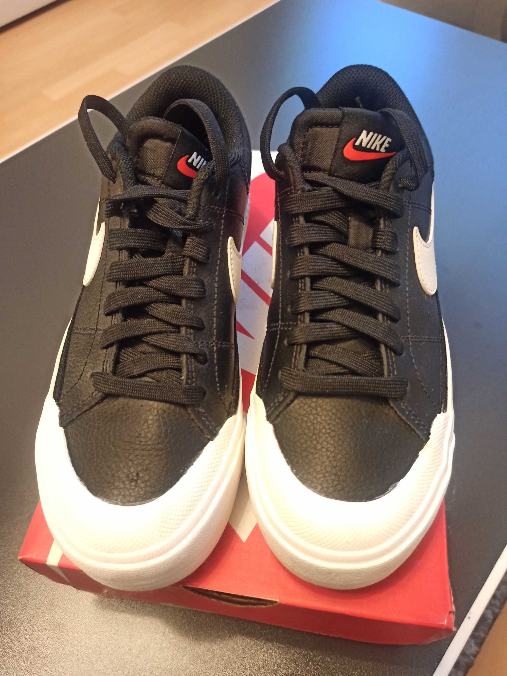 Nike Court Legacy Lift WOMAN
