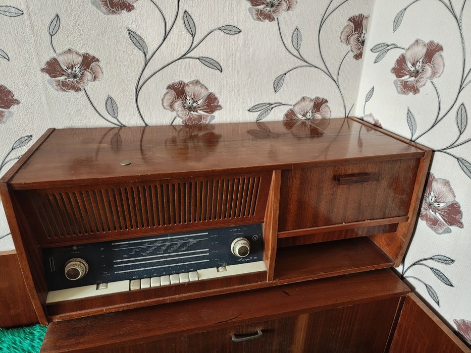 Масивно Ретро радио