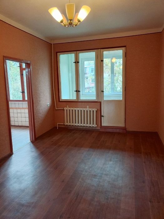 Зеркальная. Чилонзор 8 кв 2/3/4 панель 1.5*3.