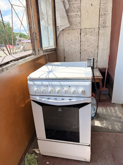 Духовка, бруски из под пола 30*70, 30*50