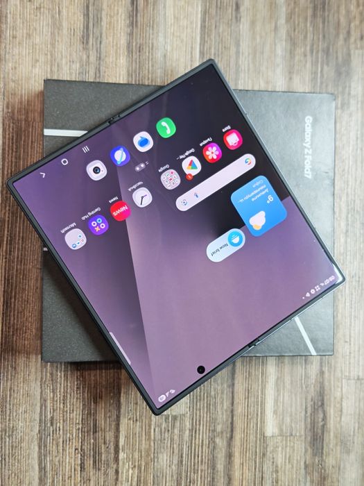 Нов Samsung Galaxy Fold7 Jetblack 24м гаранция