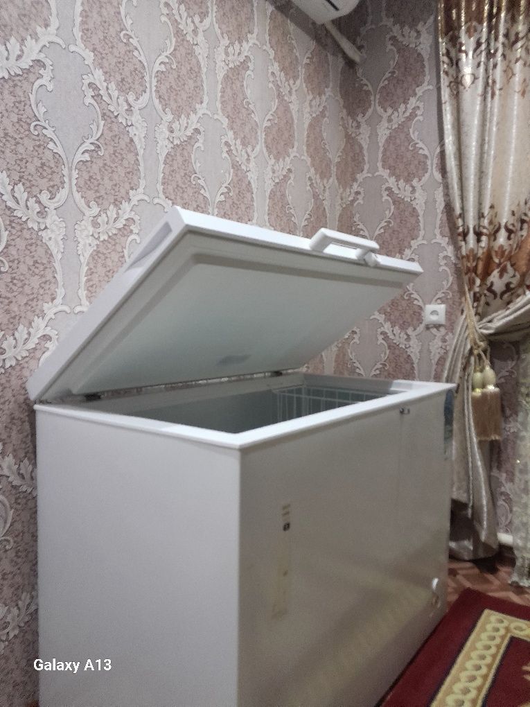 Морозильник новый