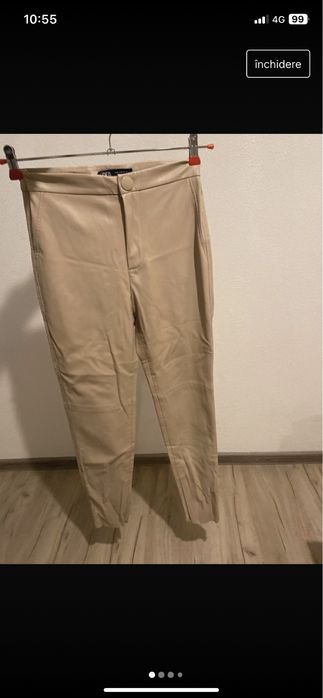 Pantaloni din imitatie de piele
