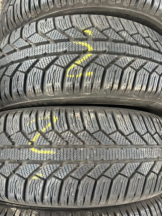 185/60 r15 de iarna 4 buc ca noi SEMPERIT