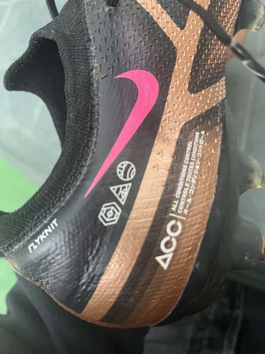 Ghete Nike Phantom