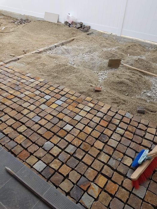 Piatrà cubicà ANDEZIT