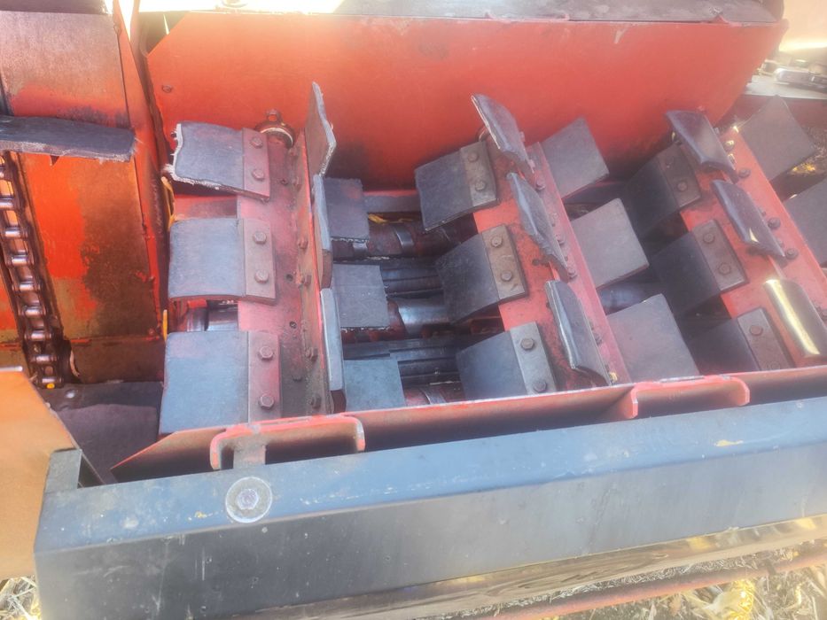 Vând culegatoare porumb SIP ECO 3500