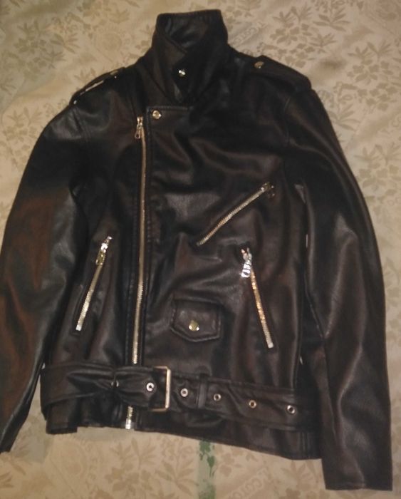 Geaca de piele Noua de la Sisley, colectia noua, S, M, L, XL