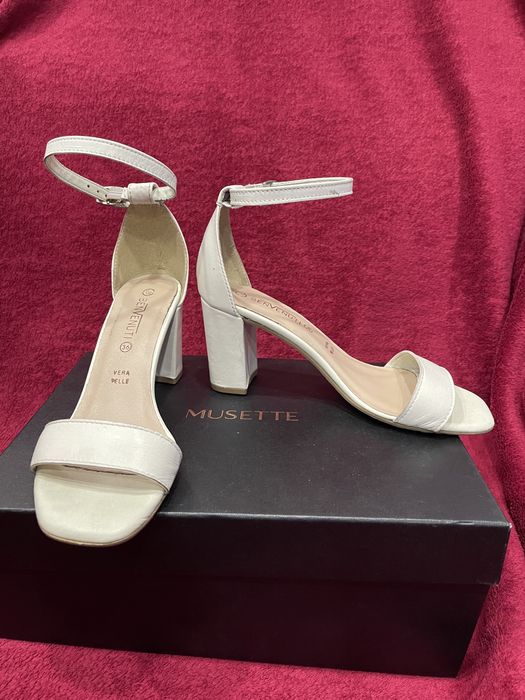 Vand sandale albe mireasa 36