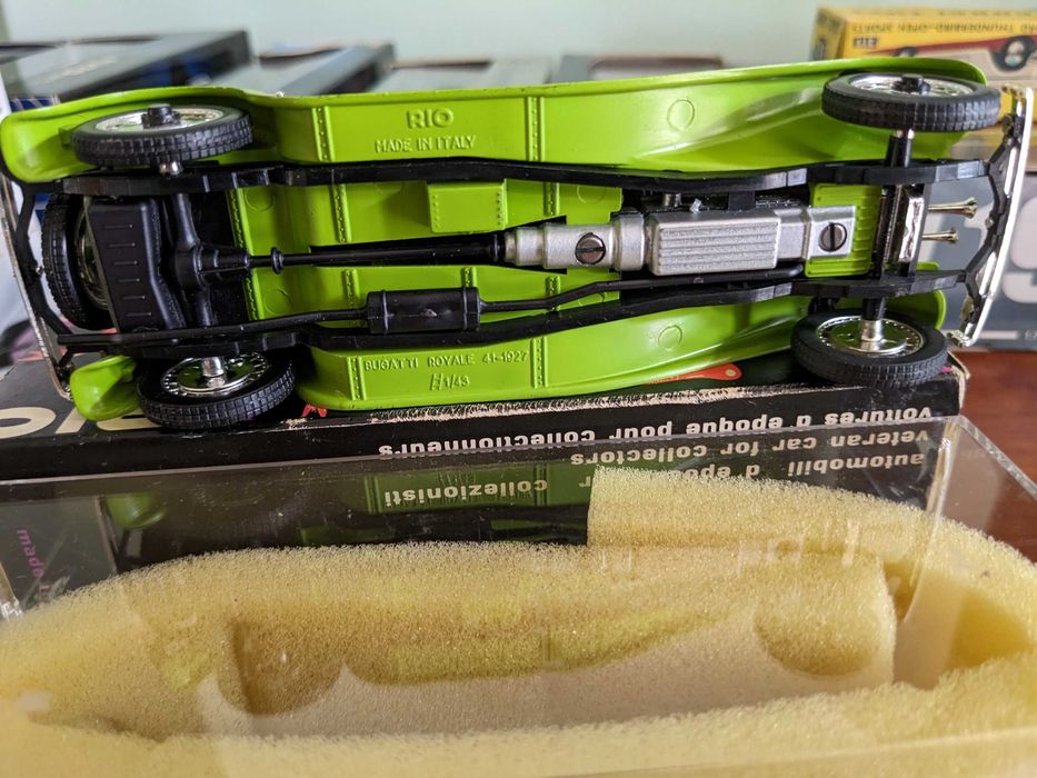 Коллекционная модель 1:43 Bugatti Royale 1927