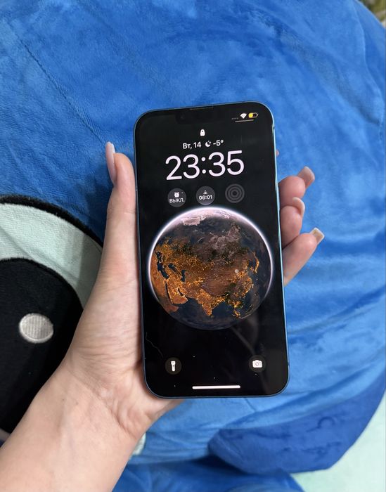 Продам Iphone 13 на 128 gb