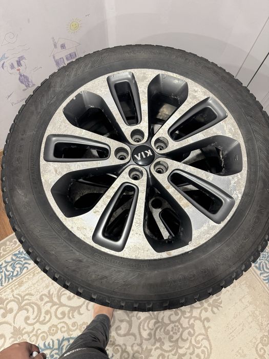 Nokian Nordman 8 SUV 235/55 R19 с дисками