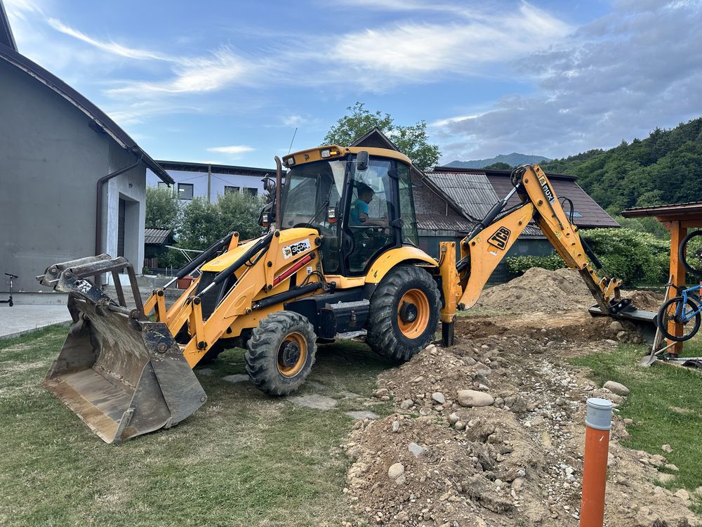 JCB/Buldoexcavator/Inchiriat/Lucrari/Sapaturi/Defrisari