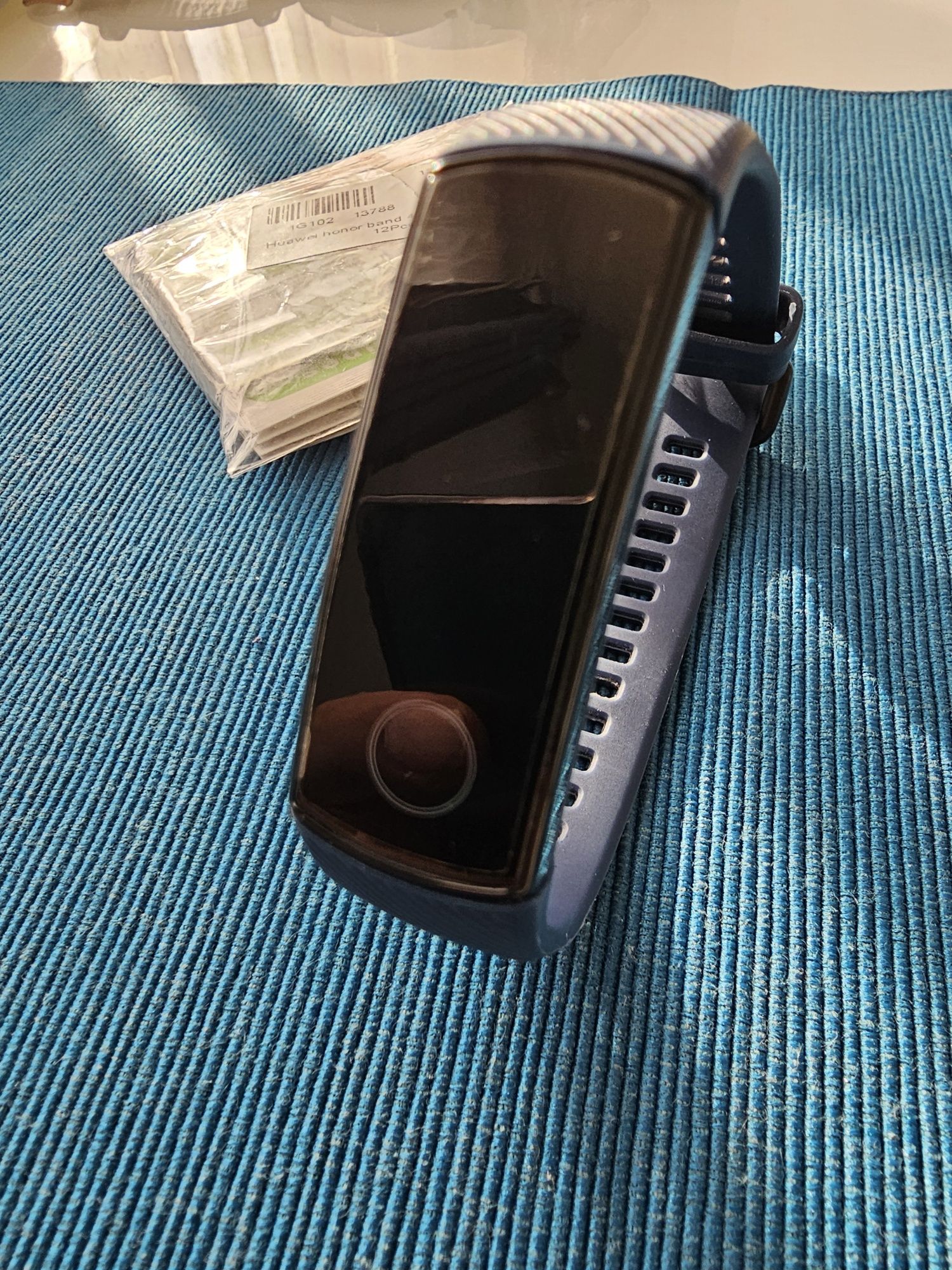 Фитнес гривна Huawei Honor Band 4