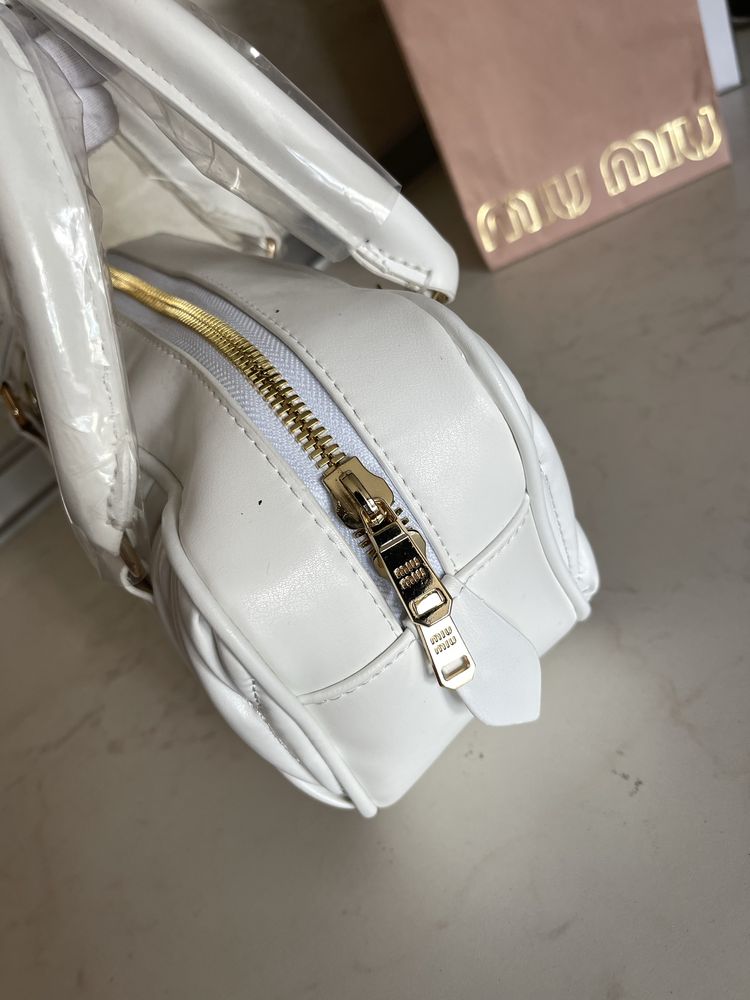 Miu Miu Arcadie бяла
