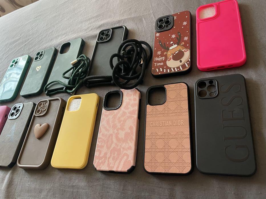 Кейсове за iPhone 12 Pro