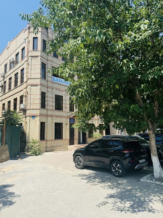 Shahar markazida joy ijaraga beriladi