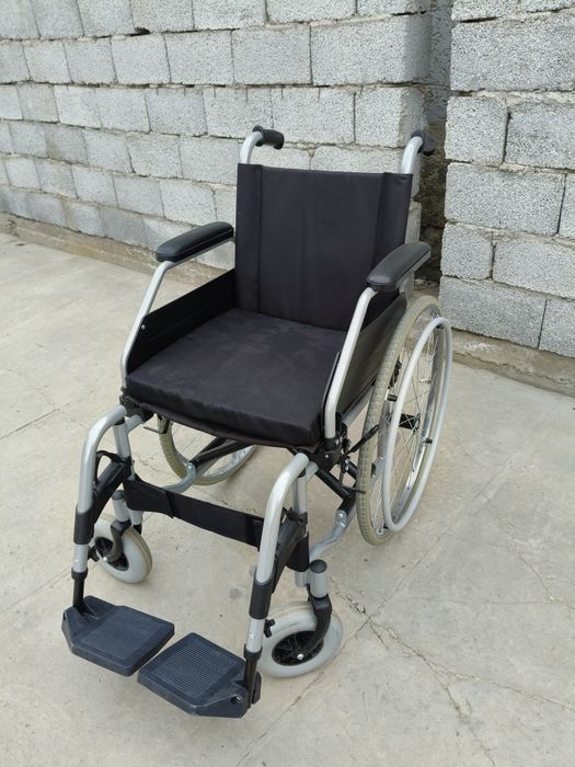 инвалидное кресло