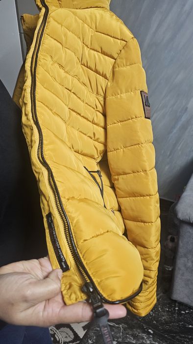 Vand geaca marikoo nepurtata  primita cadou