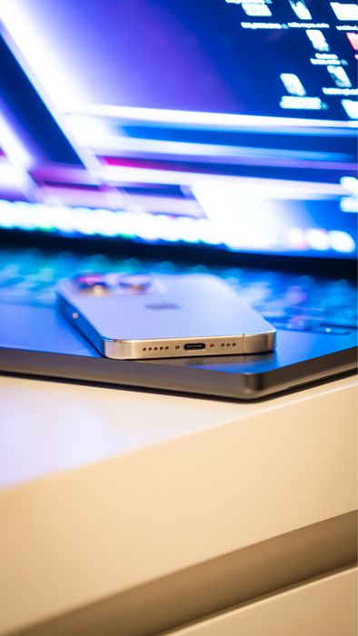 Iphone 15 Pro - excelent