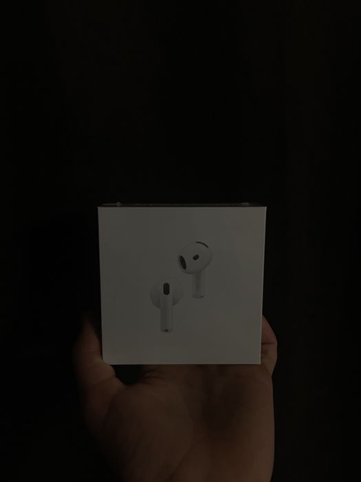 Аксессуары:часы,наушники,зарядки, удленители,и тд