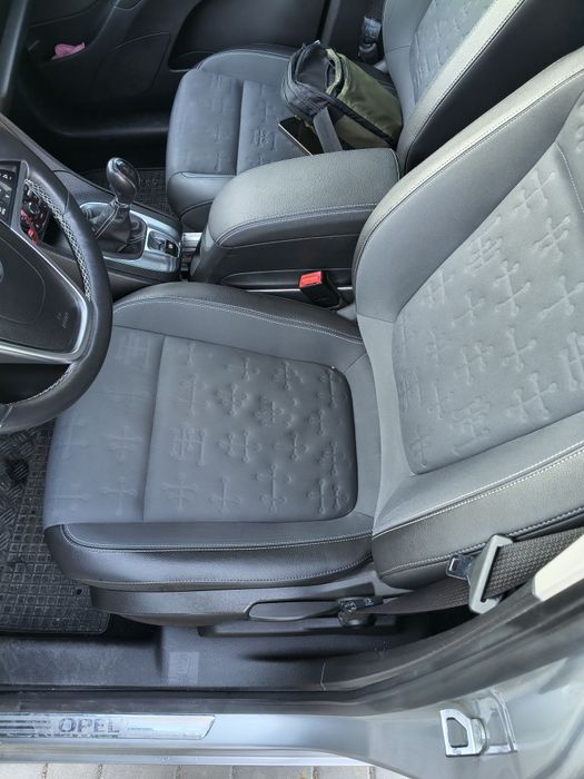 Opel Meriva Innovation cel mai dotat 2014 euro 6 doar 62000 km unic pr