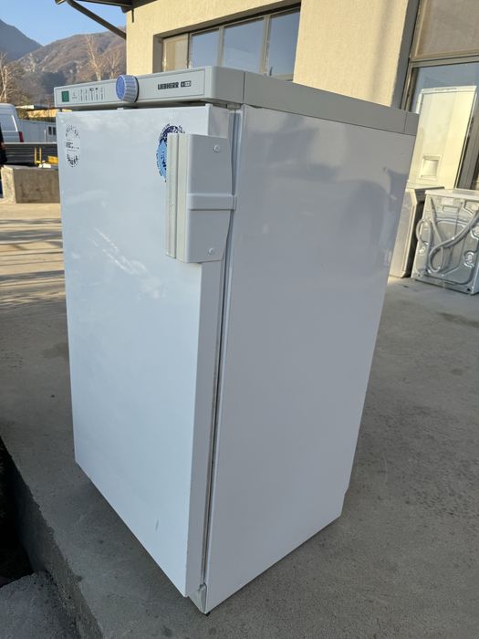 Малък фризер Либхер  113 см 5 чекмеджета