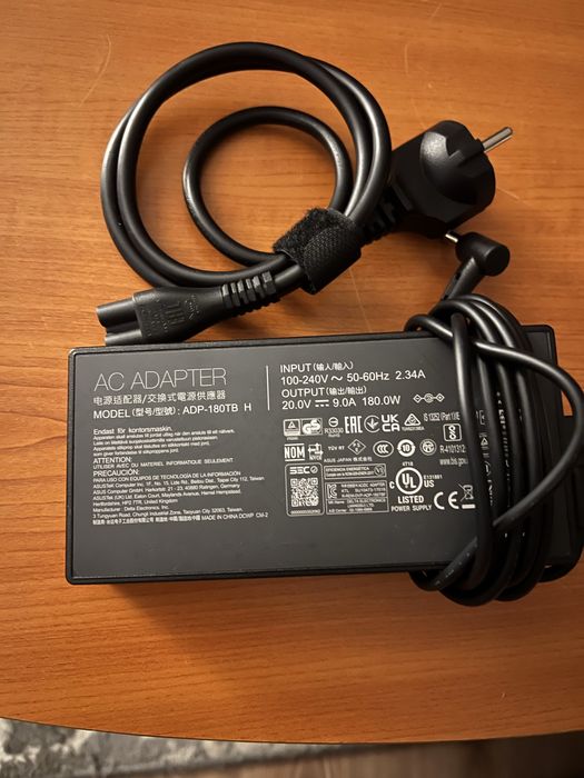 Incarcator ASUS 180 w