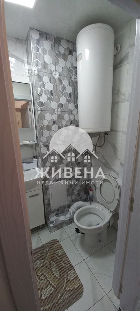 Продавам обзаведена гарсониера / 2-стаен апартамент в кв. Трошево