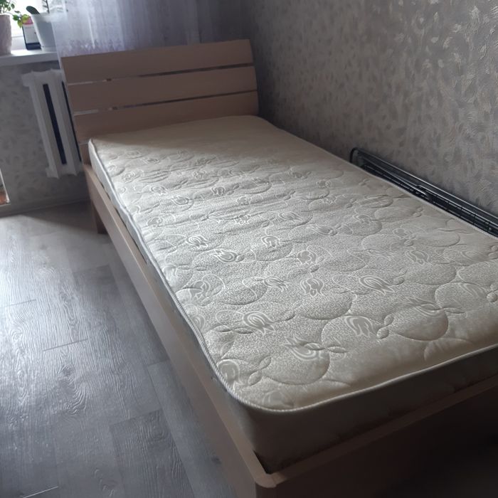 Кровать полутороспальный