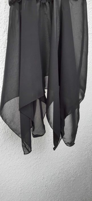 Top voal negru de ocazie