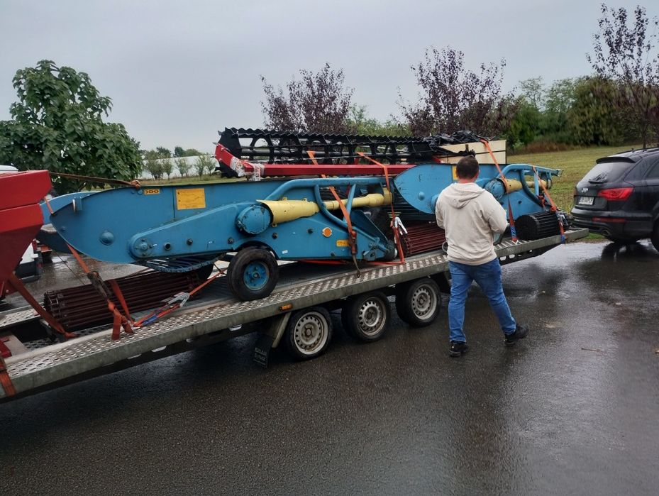 Mașină  scos recoltat cartofi