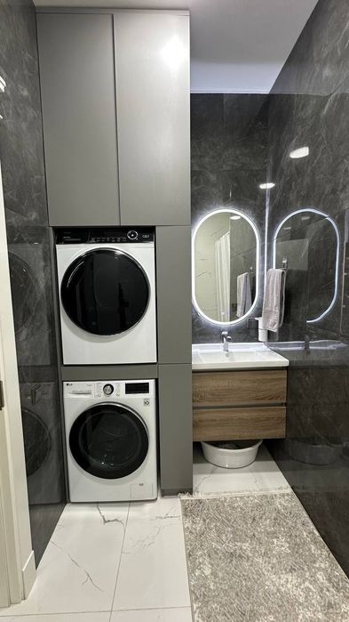 Kvartira продается 4/3/7 на ЖК Via Port