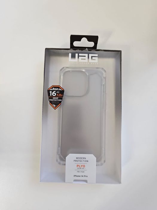 UAG чехол на Iphone 14 pro