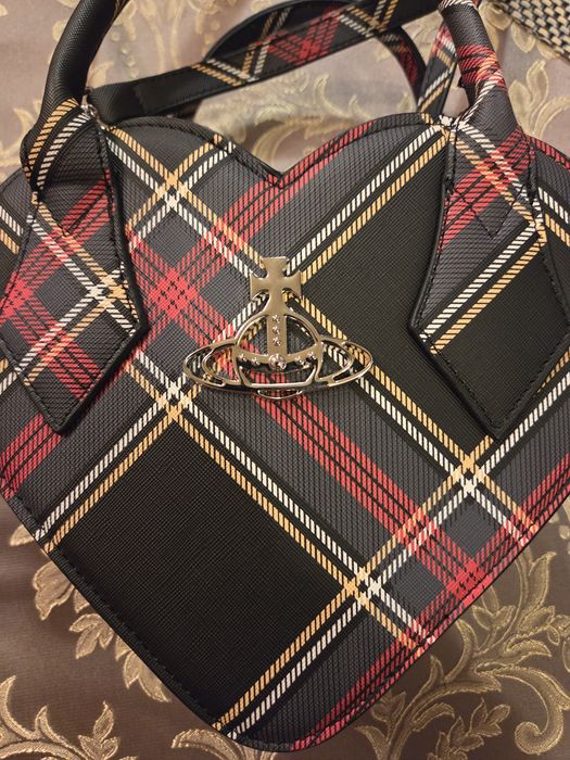 Дамска чанта тип сърце