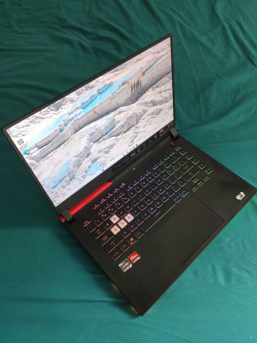 Vand Laptop 10/10 Gaming ASUS ROG Strix G513QY